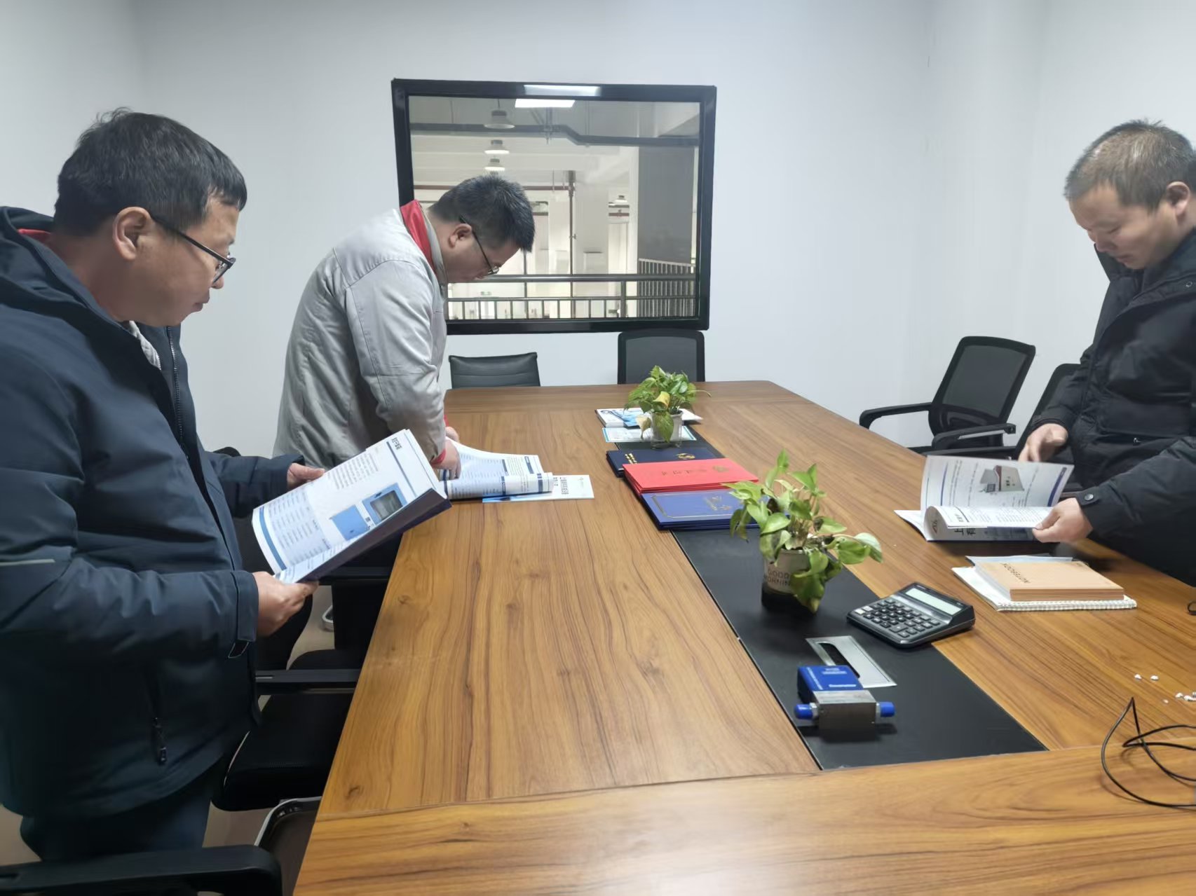 深化交流 携手共赢 ——上海精钊机械设备有限公司喜迎客户到访考察