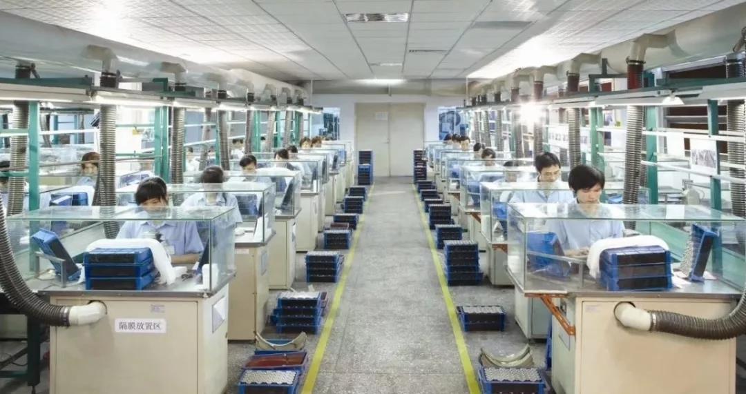 電子廠進行溫濕度控制