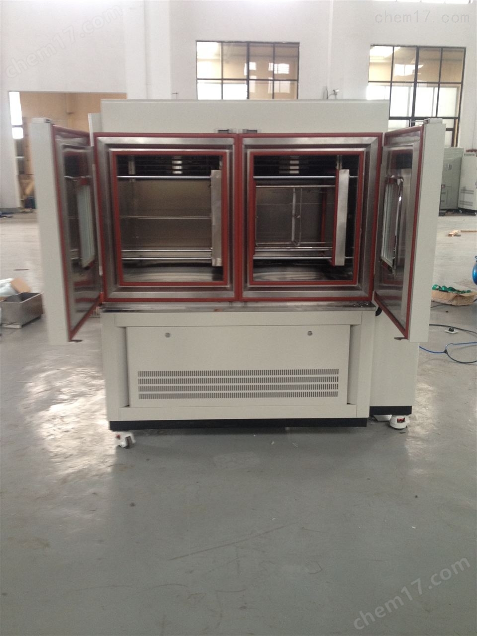 了解瞬间温度冲击试验箱各组成部件功能特点才能更好的实现测试要求