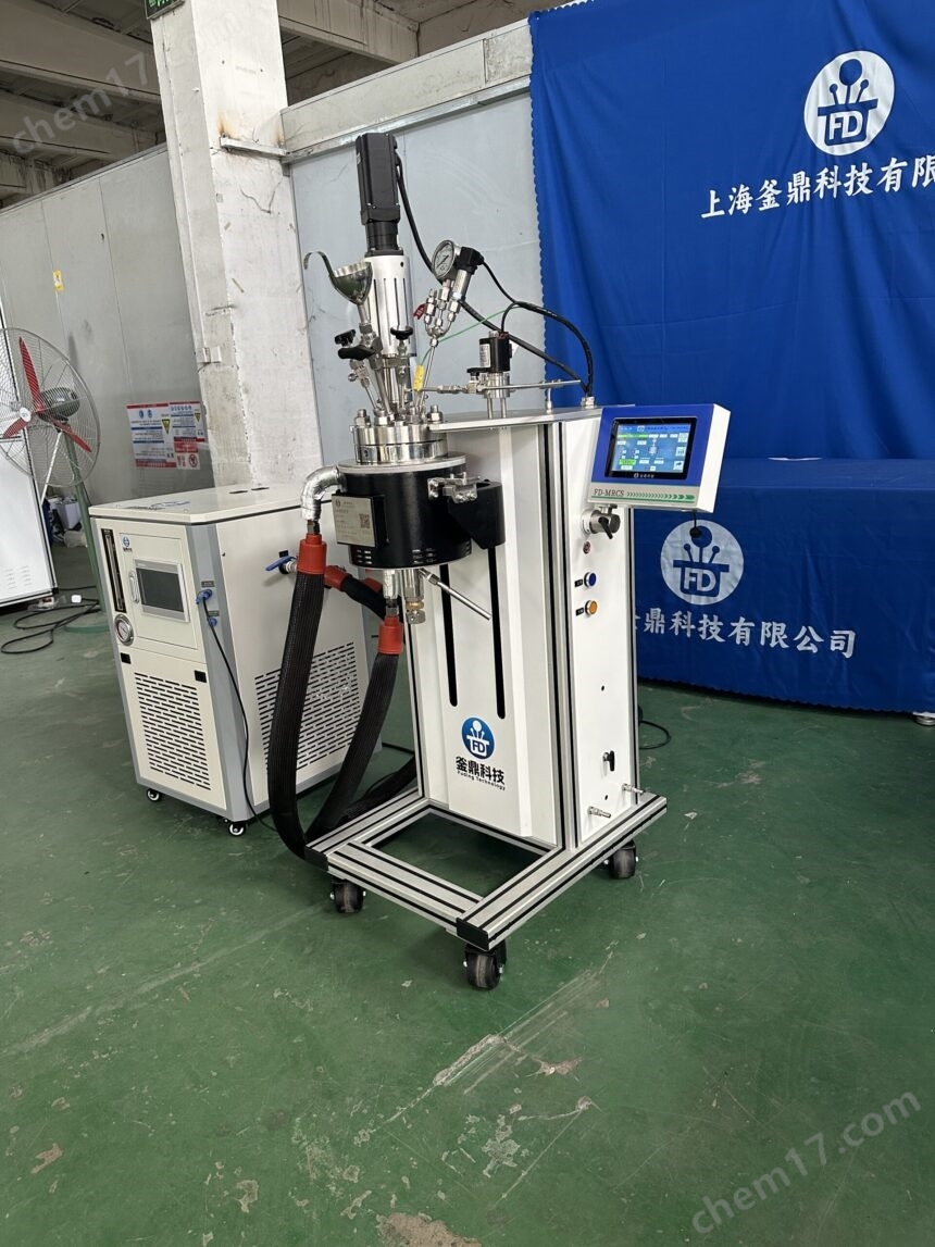 1L電動(dòng)升降反應(yīng)釜（油浴夾套加熱）