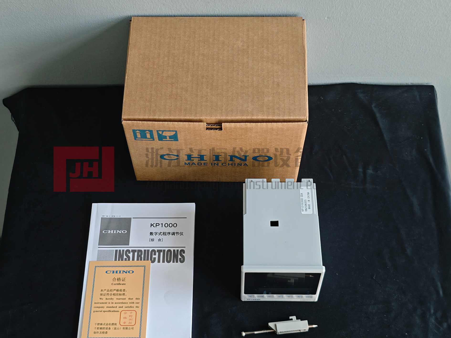 纸上谈兵到实际应用：KP系列在真空热处理炉温控系统中的实战部署‌