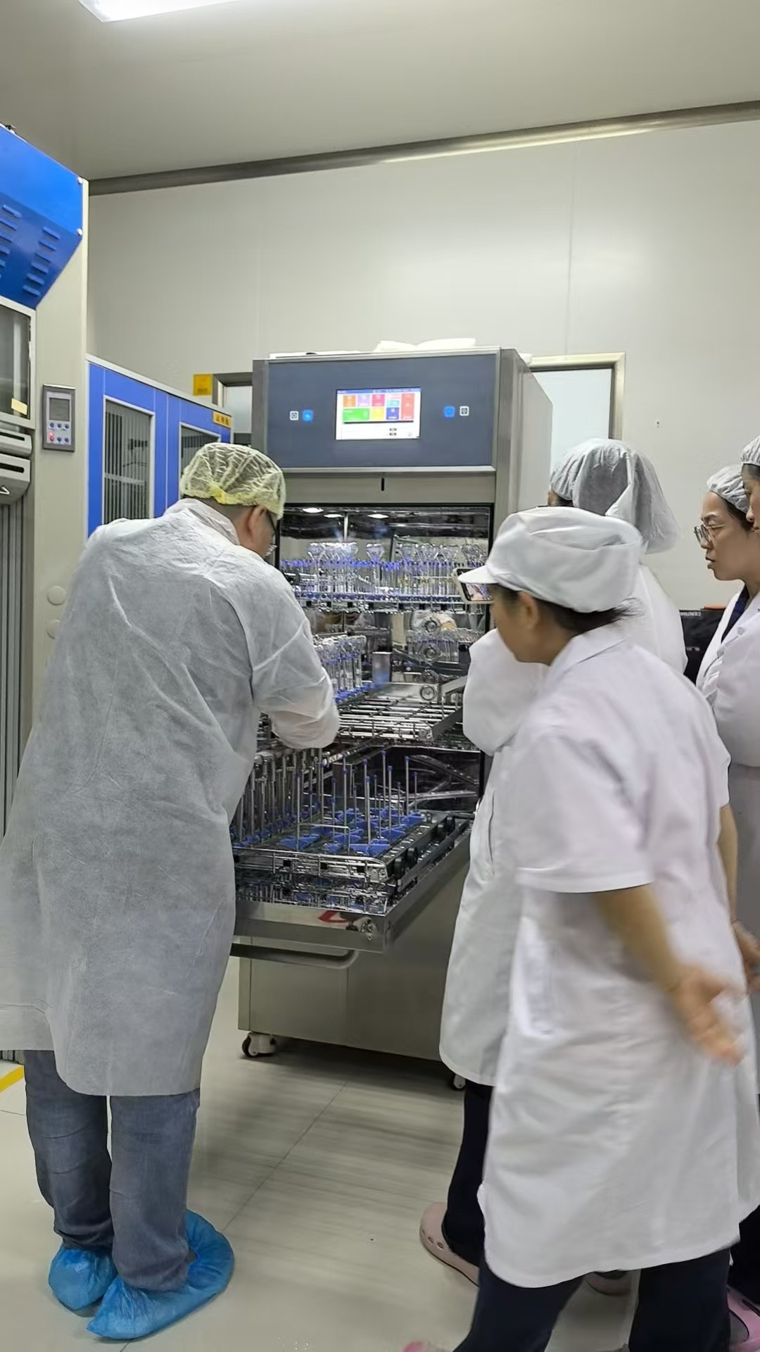 煤化工石化石油油品色谱分析质检实验室解决方案—赛诺辉实验室全自动洗瓶机